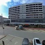 5-7, Moewe